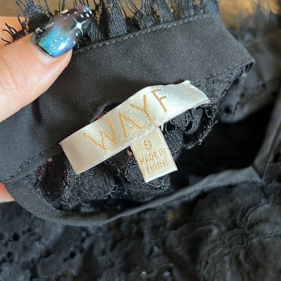 WAYF Lace Top - Picture 5 of 6